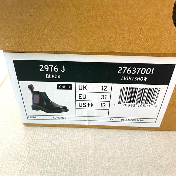 Dr. Martens boots girl / child size 12 - Picture 3 of 11